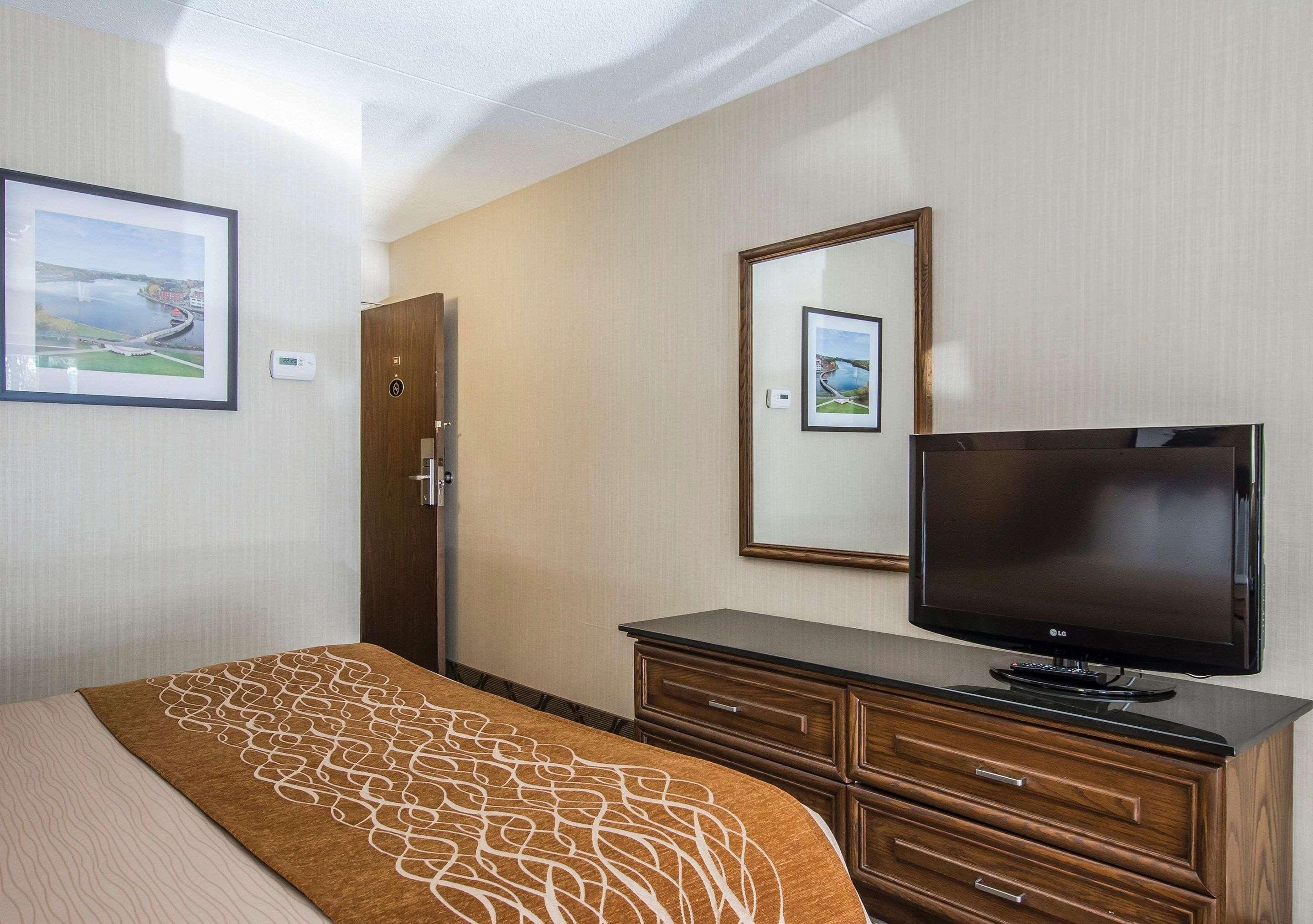 Comfort Inn Sherbrooke Luaran gambar
