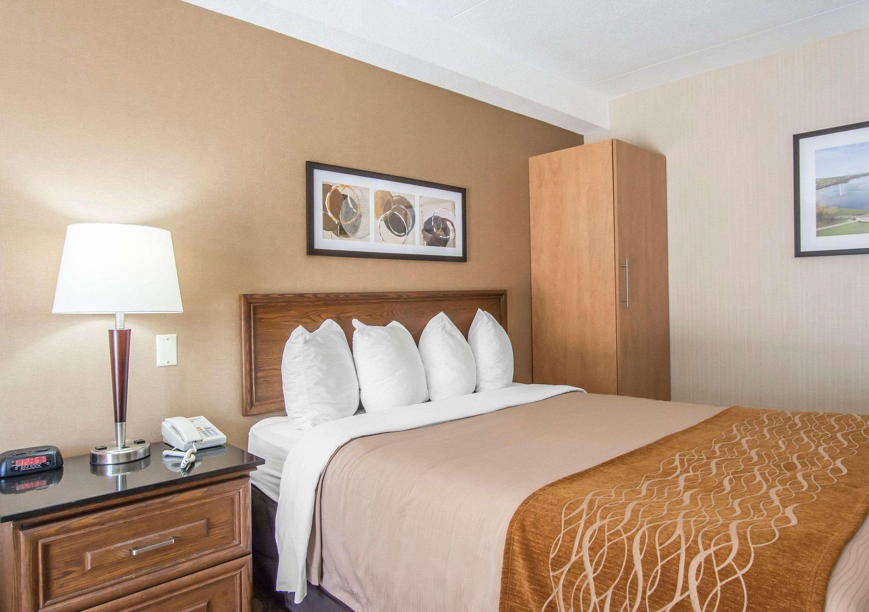 Comfort Inn Sherbrooke Luaran gambar